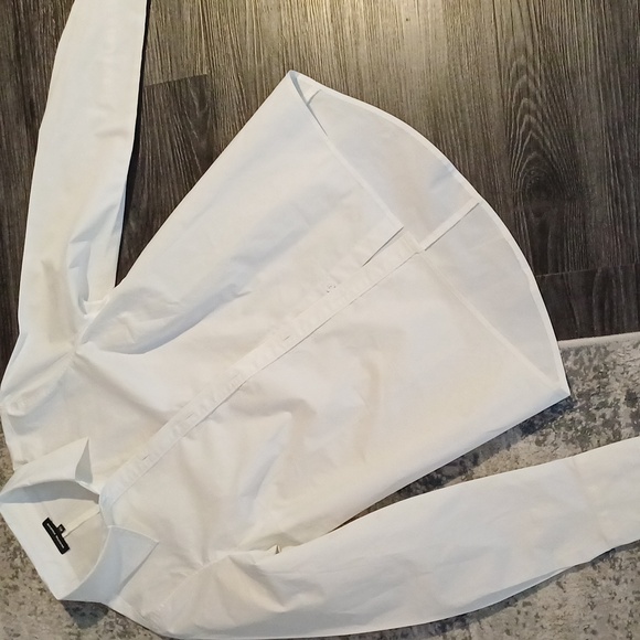 🔥🔥🔥Universal Standard white cotton & elastane button down blouse 4XS - Picture 14 of 14